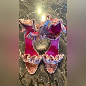 Velvet Pink Oscar Tiye Heels. Never worn.